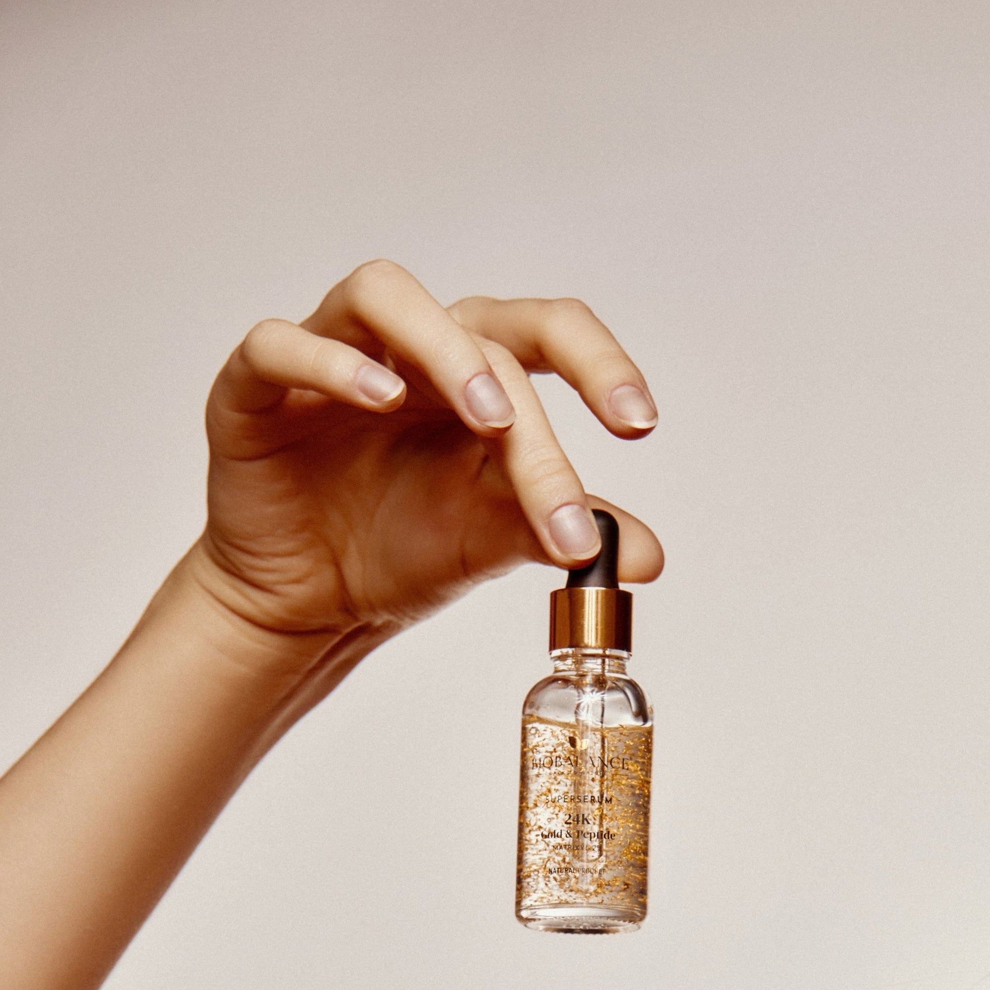 Gold & Peptide 24K raukšles mažinantis veido serumas