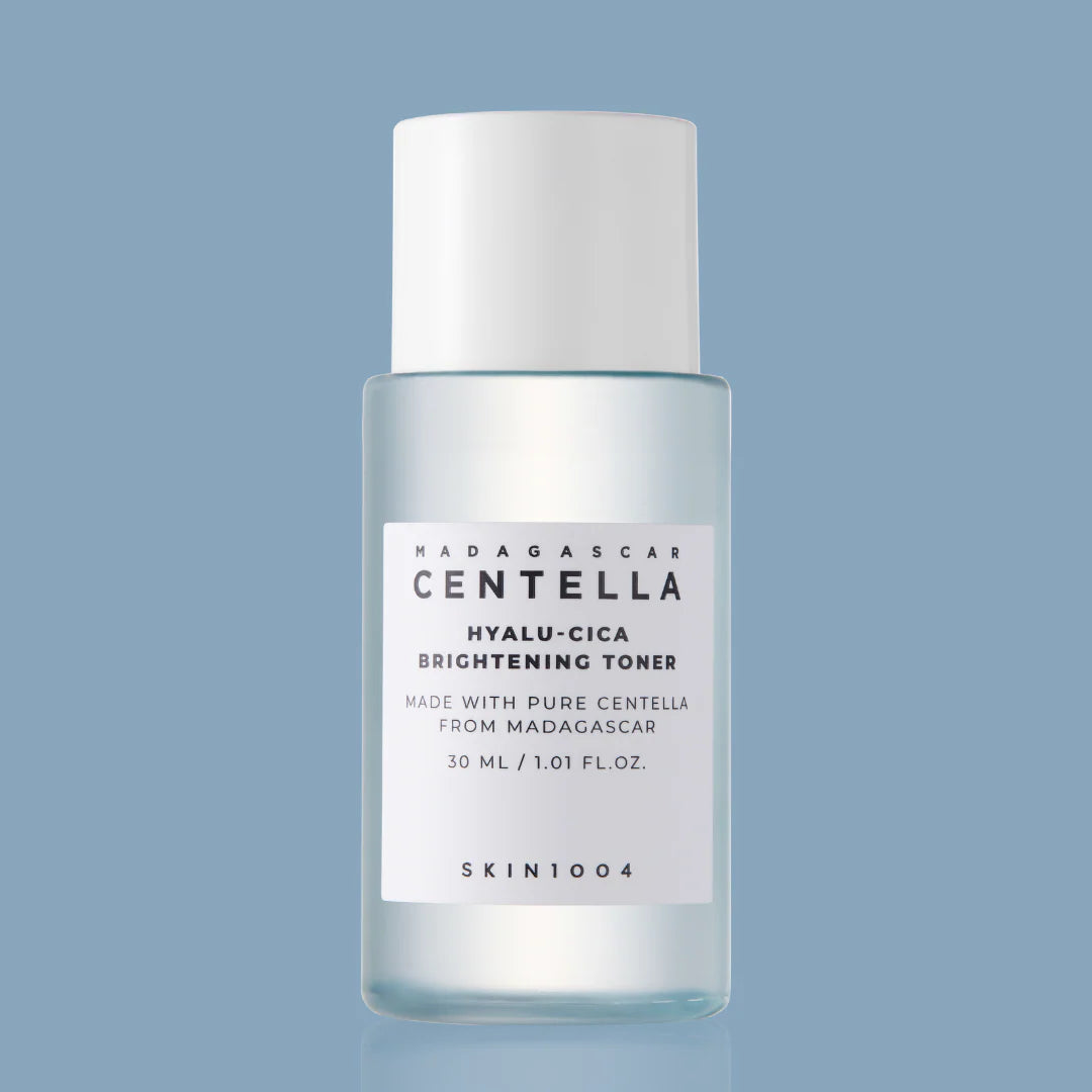 Madagascar Centella Hyalu-Cica Brightening Toner – drėkinamasis eksfolijuojantis tonikas