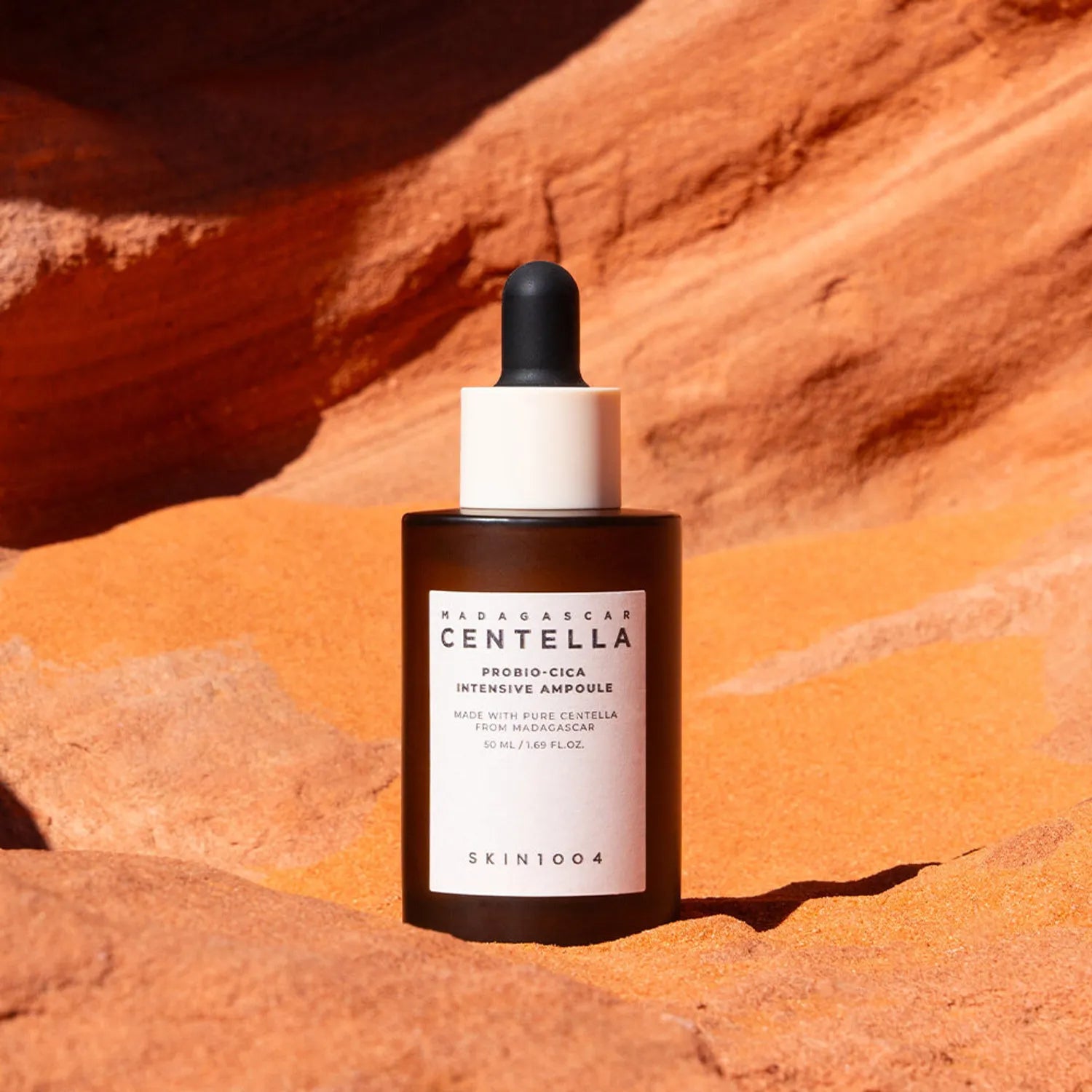 Madagascar Centella Probio-Cica Intensive Ampoule – atkuriamoji ir raminamoji veido ampulė