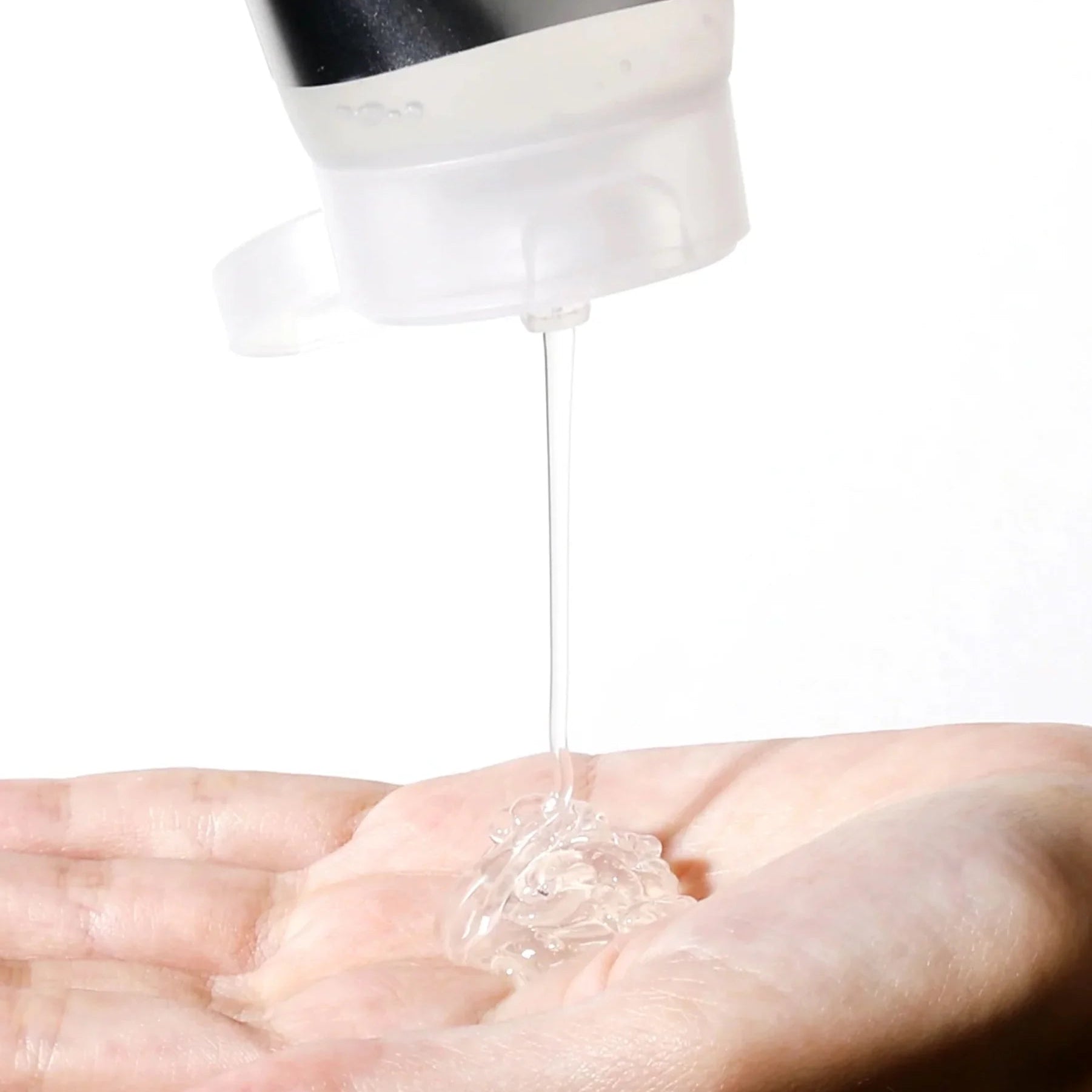 8 Hyaluronic Acid Moisturizing Gentle Gel Cleanser - drėkinantis švelnus veido prausiklis