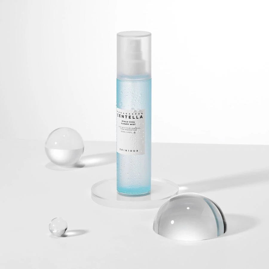 SKIN1004 Madagascar Centella Hyalu-Cica Cloudy Mist – drėkinanti ir raminanti veido dulksna